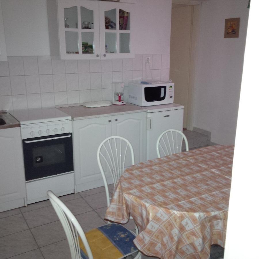 Reteshaz Strudelhaus Apartmanhaz Vonyarcvashegy Bagian luar foto